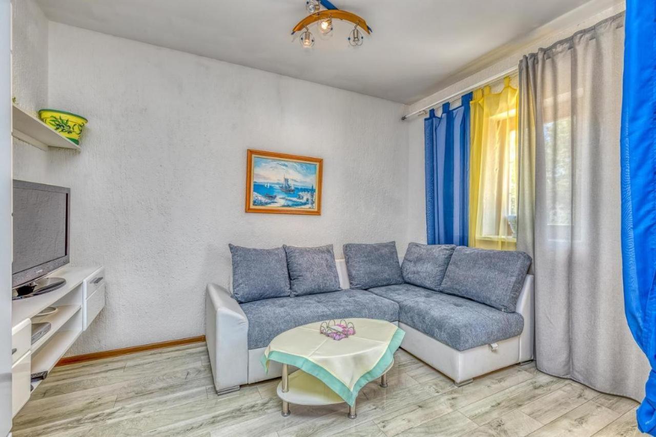Apartments Finka Пореч Екстериор снимка
